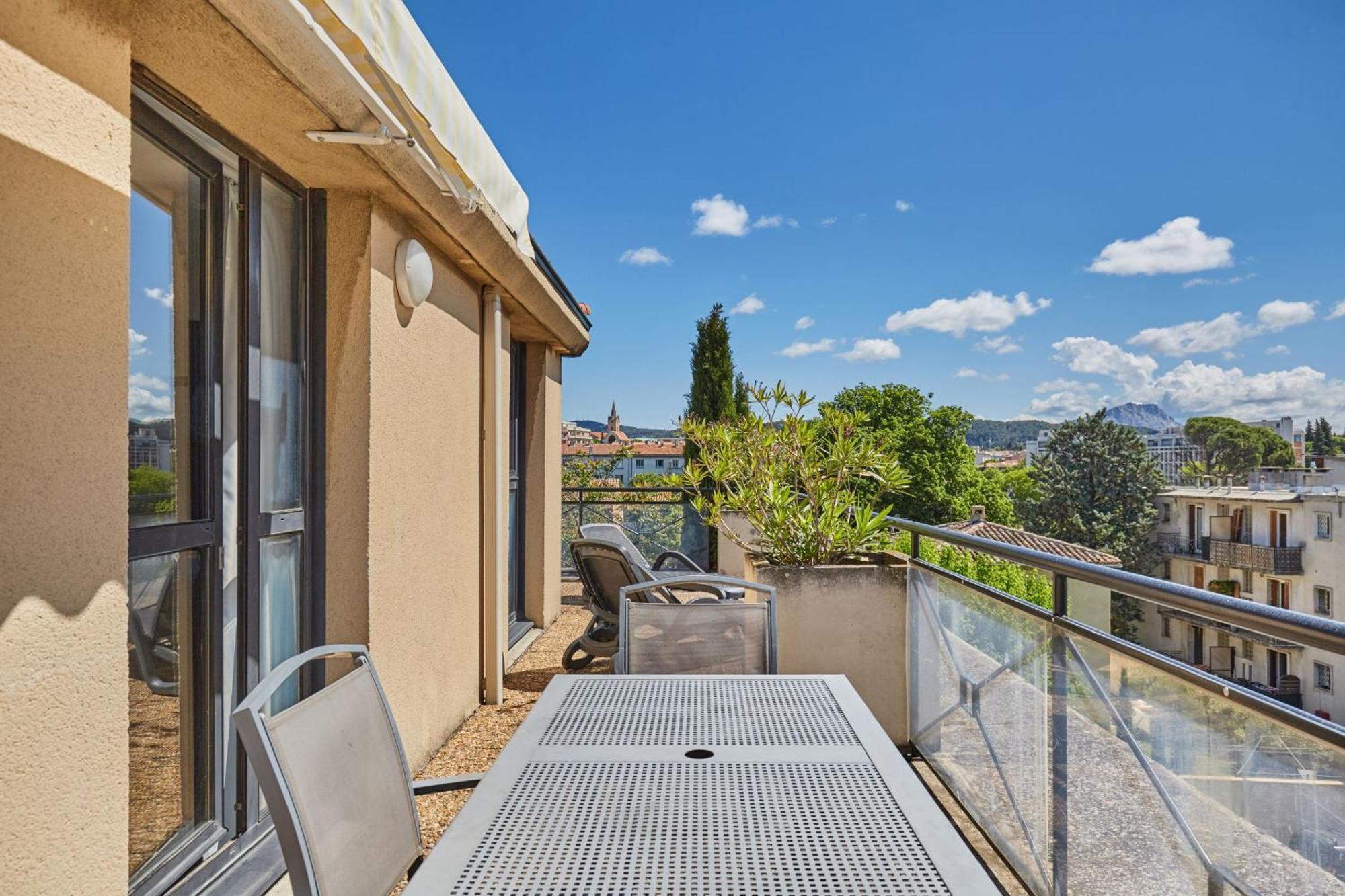 Appart Hotel Odalys City Aix En Provence Les Floridianes Aix-en-Provence Kültér fotó