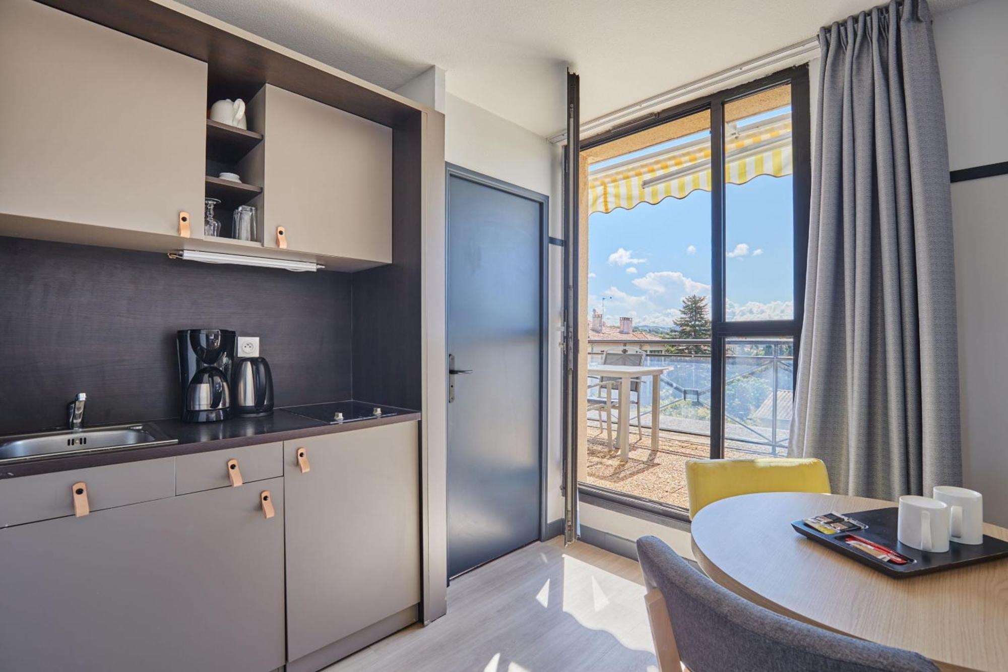 Appart Hotel Odalys City Aix En Provence Les Floridianes Aix-en-Provence Kültér fotó